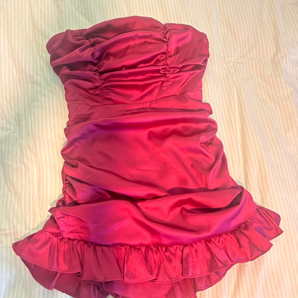 Saints + Secrets Annabella Dress - Picture 3 of 6